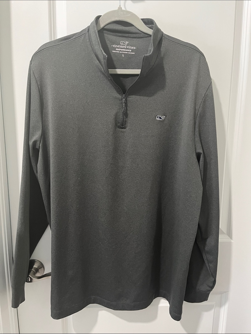 Vineyard Vines Men's Dark Gray Performance Half-Zip Pullover